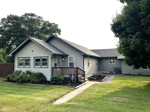 52 S 16th Ave, Beech Grove, IN 46107