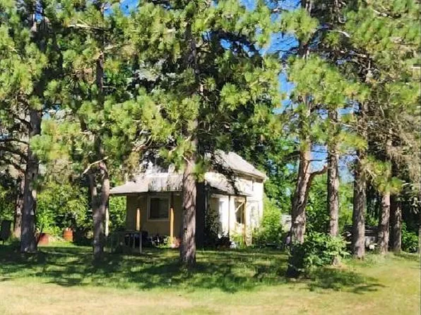 29 Misener Dr, Lapeer, MI 48446