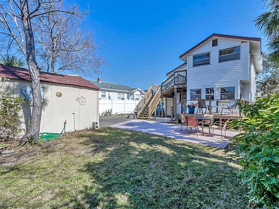 5th image of 140 S Oleander Ave #&-142