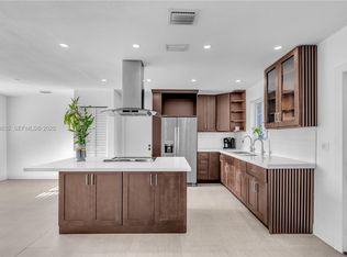 9980 Broad Channel Dr, Cutler Bay, FL 33157