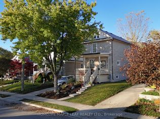 136 Forest Rd, Cambridge, ON N1S3B7