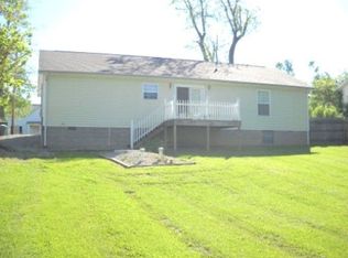 1045 Grapevine Rd, Madisonville, KY 42431