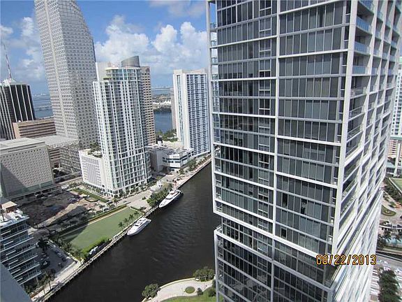 2nd image of 485 Brickell Ave APT 3811