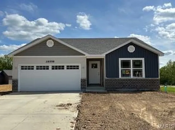 28558 Shallow Waters Rd, Warrenton, MO 63383