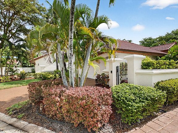 2nd image of 21700 Club Villa Terrace