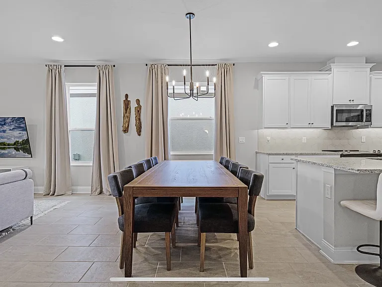 734 Rivington Ave — Photo 8