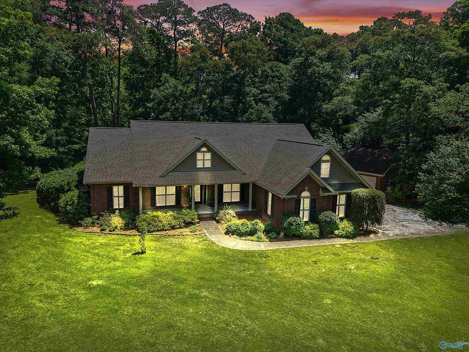 1st image of 111 Smith Ln