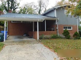 202 Bluff Ter, Silver Spring, MD 20902