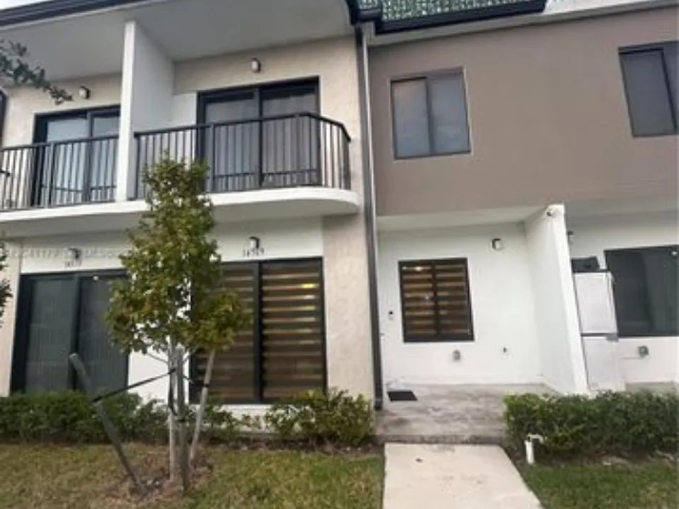 14569 SW 261st Ter #2