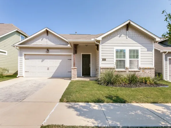 2217 Paxton Way, Denton, TX 76209