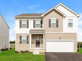6 Barnes Way, Sicklerville, NJ 08081