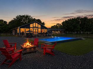1317 Lakeview Dr, Manning, SC 29102