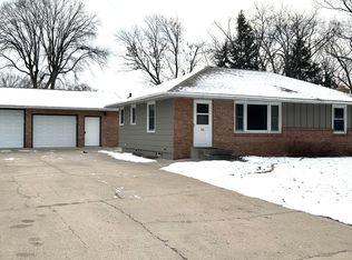 50 91st Ln NE, Blaine, MN 55434