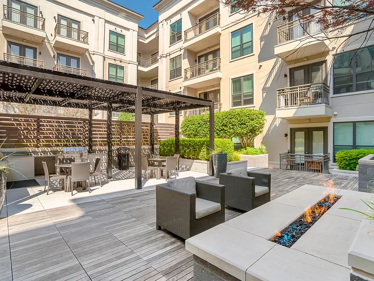Allure at Southpark — Photo 26