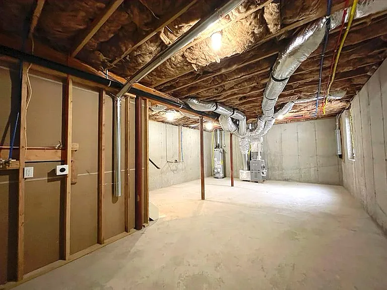 132 Gold St #2 — Photo 12