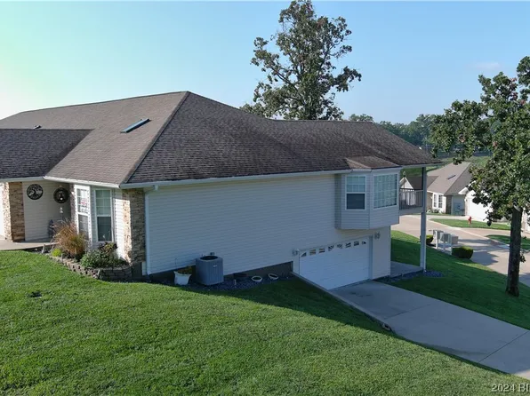 949 Great Ship St, Osage Beach, MO 65065