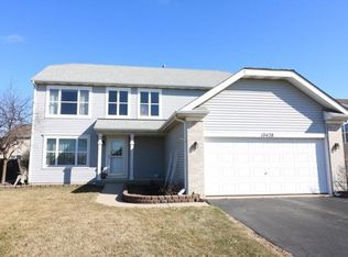 10428 Evendale Rd, Huntley, IL 60142