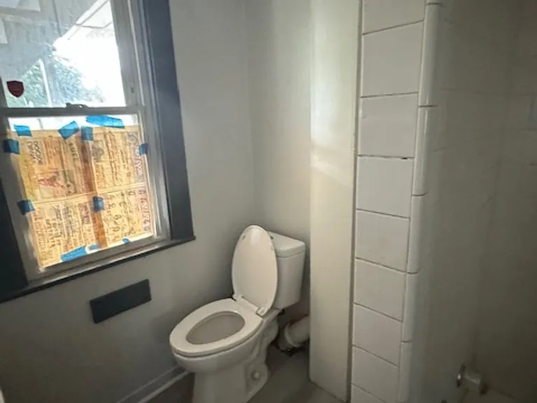 159 N Main St — Photo 3