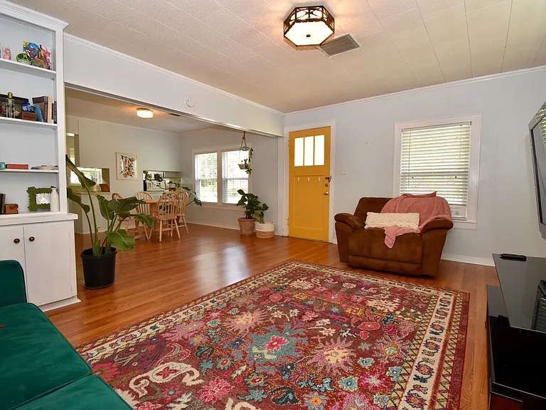 708 Tech Dr — Photo 4
