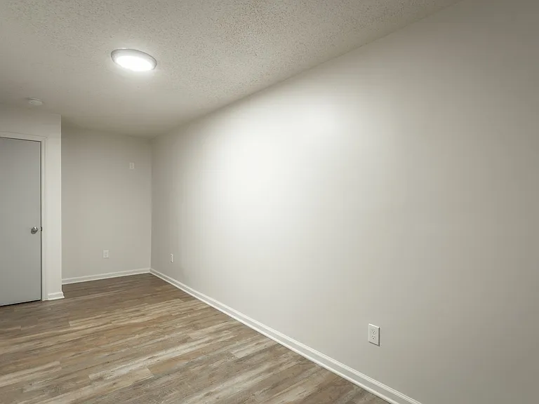 Kate's View Apartments | Updated North Chattanooga Apartments with Scenic Views — Photo 30
