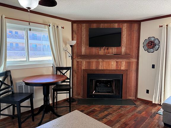 3rd image of 3101 Pinnacle Inn Rd #3127