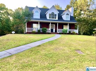 541 Melonie Ln, Gardendale, AL 35071