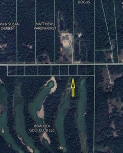 W Decker Rd, Ludington, MI, 49431