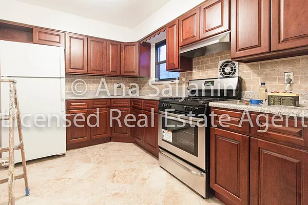 Rented by Citi Zone Realty | media 12