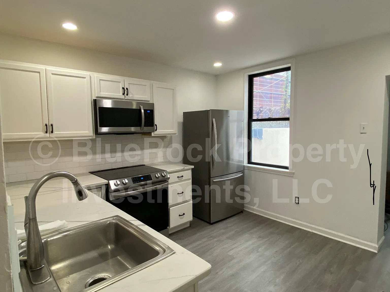 1726 Blair St — Photo 2