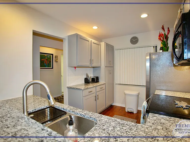 9871 Citadel Ln #208 — Photo 3