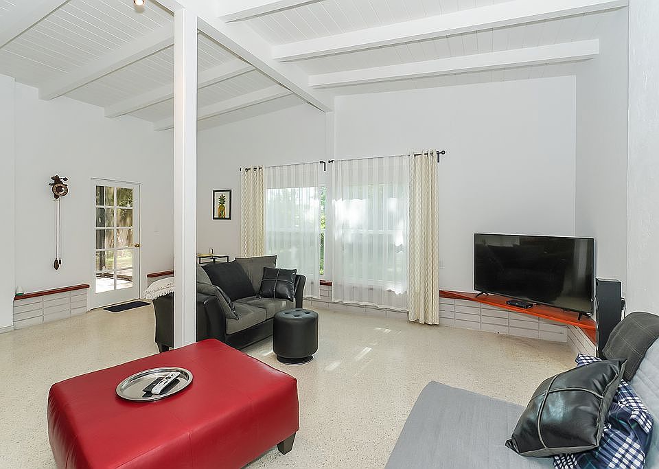 3939 Groveland Ave, Sarasota, FL 34231 | Zillow