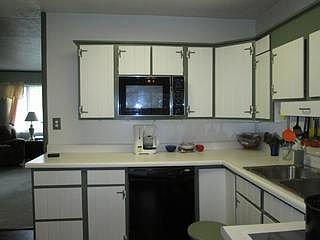 3rd image of 119 Williams Ave