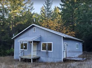 4589 Crooked Prairie Rd, Redway, CA 95560