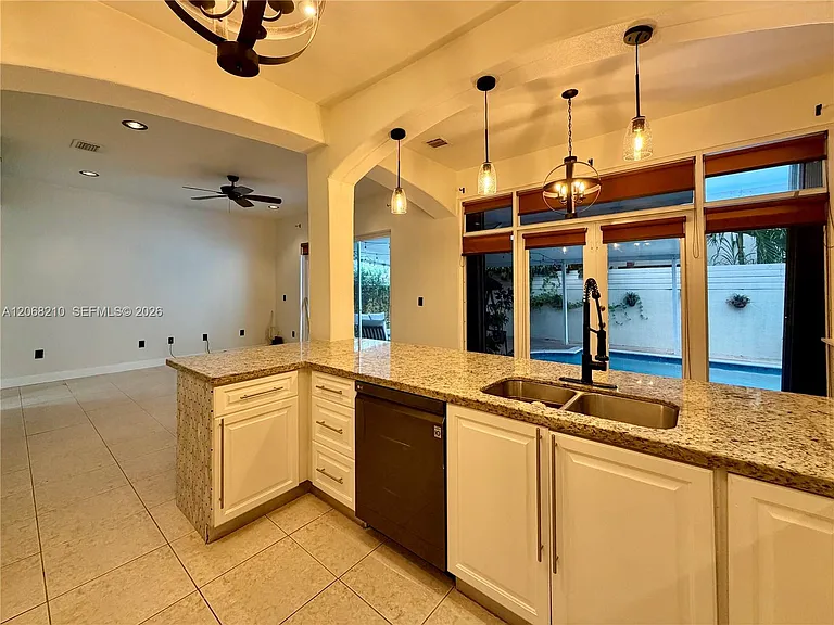 2802 SW 149th Pl — Photo 11