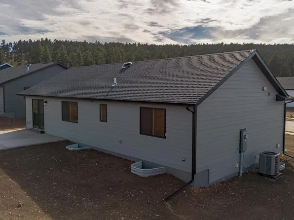 3520 Joseph St, Sturgis, SD 57785