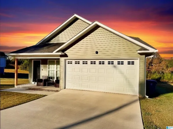 1593 Fairway Dr SW, Jacksonville, AL 36265