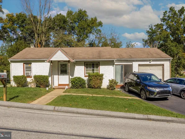 109 Irish Ln, Coatesville, PA 19320