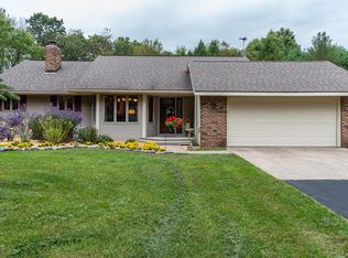 8482 W R Ave, Kalamazoo, MI 49009