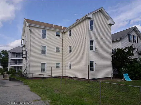 360 Weeden St, Pawtucket, RI 02860