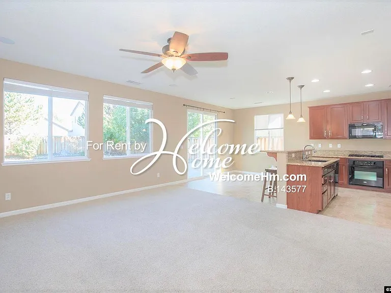 11320 Messina Ct — Photo 8