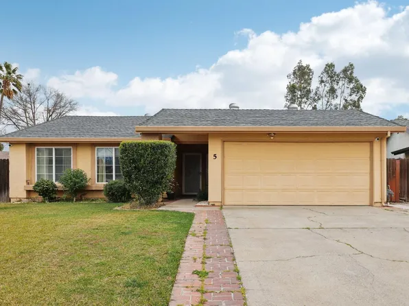 5 Seco Ct, Sacramento, CA 95823
