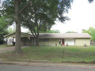 2408 Post Oak Rd, Rockdale, TX 76567