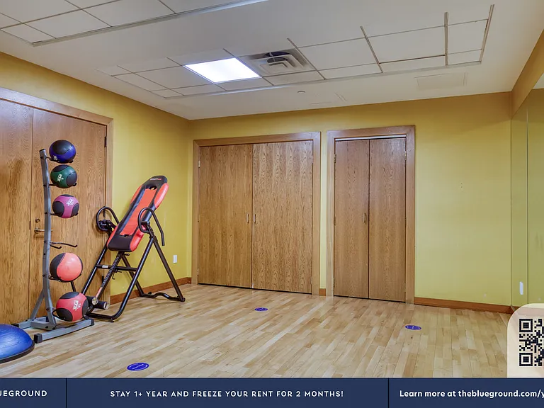 215 E 96th St #21J — Photo 19