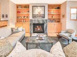1807 N Riverwalk Way #8, Milwaukee, WI 53212