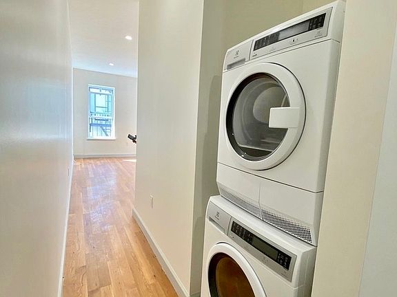 2nd image of 68 W 107th St #6A