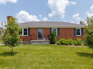 113 Oakwood Dr, Nicholasville, KY 40356