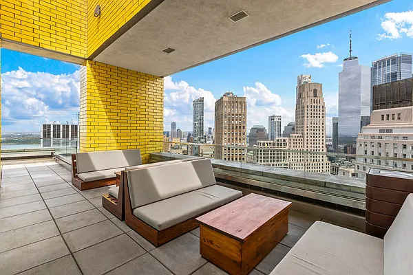 Sold by Compass | media 12