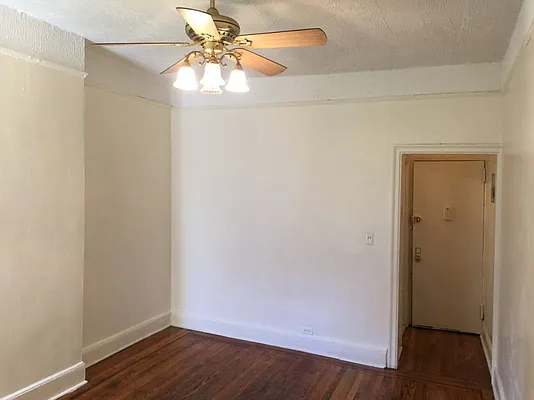 Rented by Bohemia Realty Group | media 6