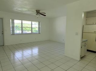 63 Waltham E #C, West Palm Beach, FL 33417