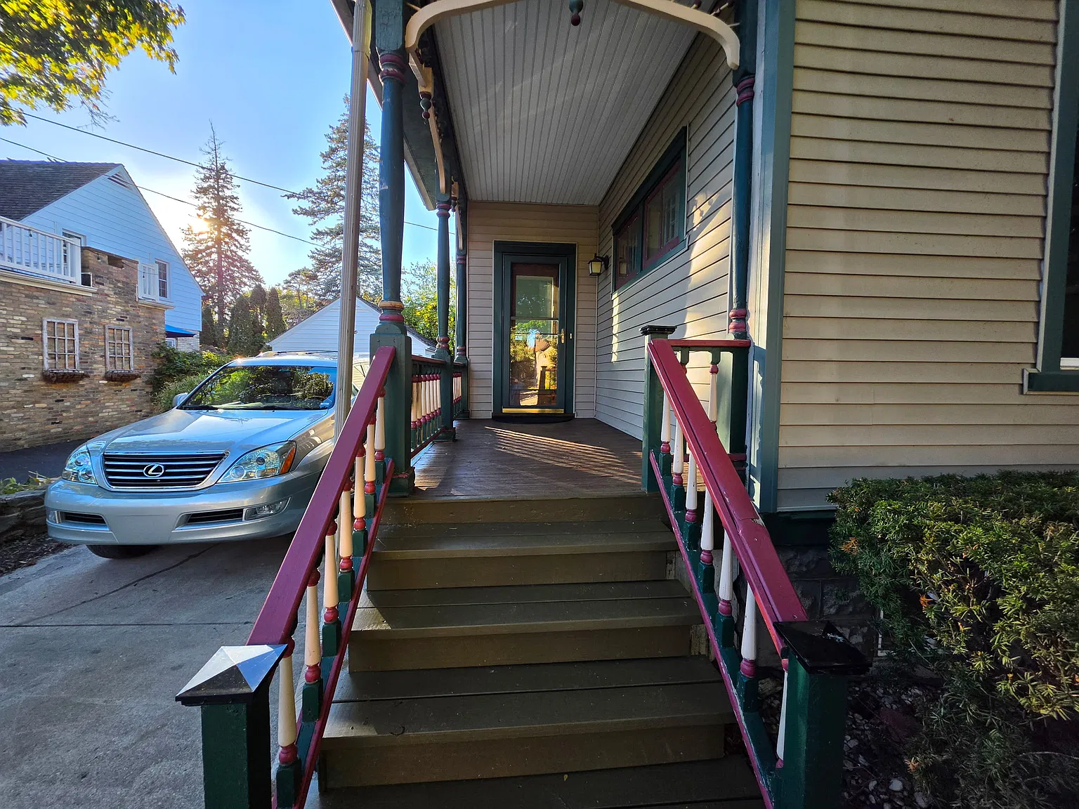 3 bed, 1.5 bath, 1449 sqft, $1,400 — Photo 3